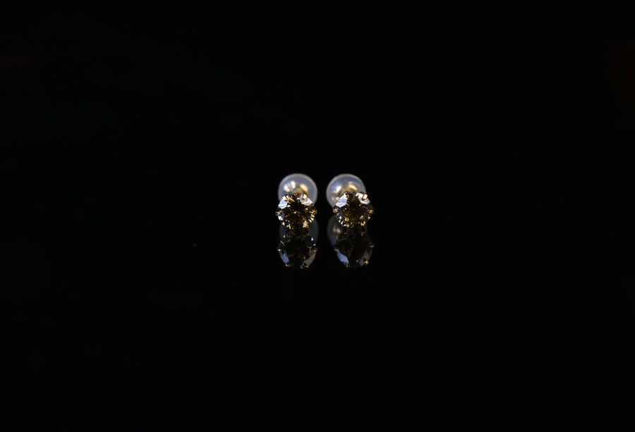 Cognac Diamond Studs 18k Gold
